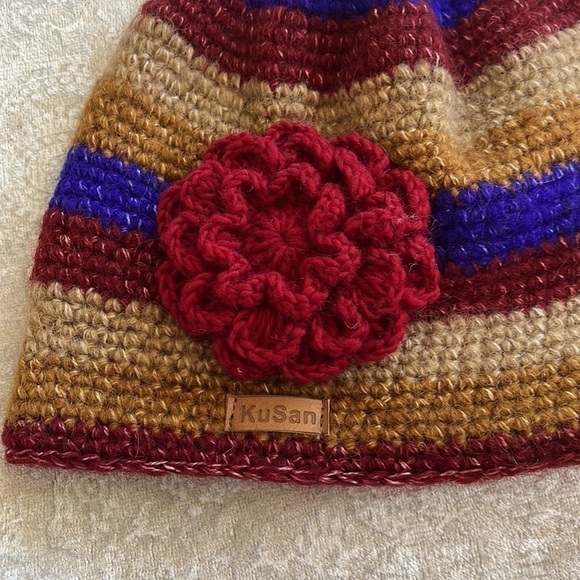 Brand New KuSan Accessories Wool Knit Beanie Hat Striped w/ Flower Handmade main image 5